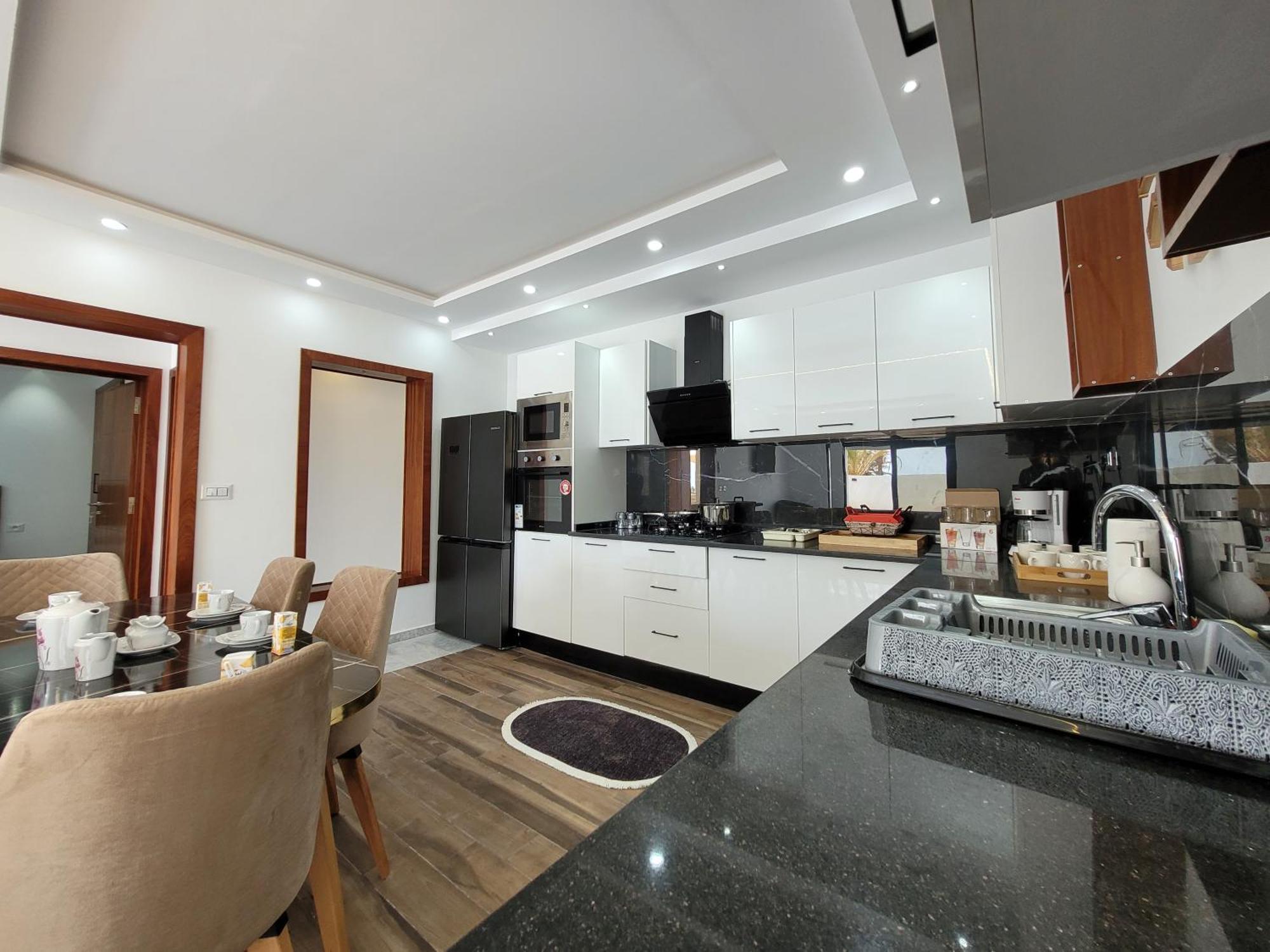 Yara Villa *